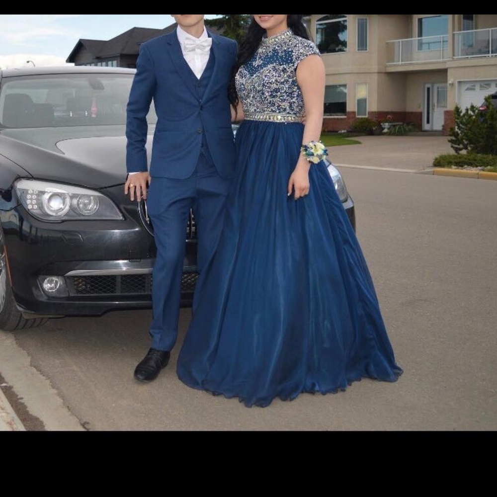 Grad dress